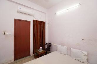 R.M. Guest House, Pondicherry 4